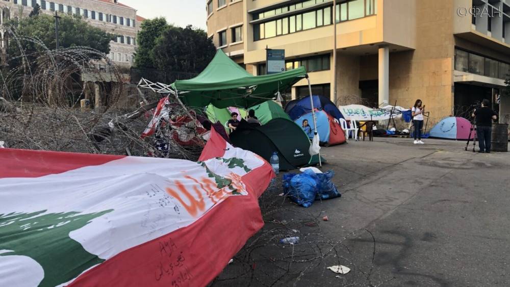 Ливанский кризис: борьба Бейрута с дефолтом и коронавирусом