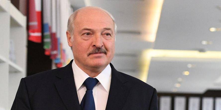 "Это Россия полыхает от коронавируса!": Лукашенко обиделся на закрытие границы с Белоруссией