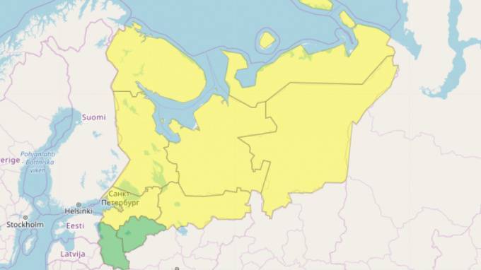 В Петербурге и Ленобласти объявили желтый уровень погодной опасности