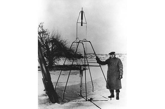 94 года назад Годдард запустил ракету на жидком топливе