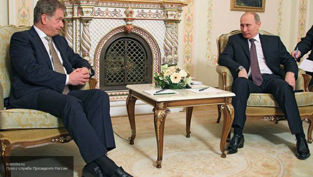 Путин обсудил с президентом Финляндии меры борьбы с COVID-2019