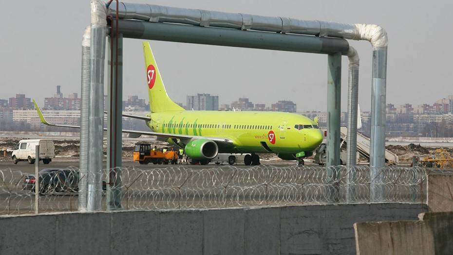 Авиакомпания S7 приостановила регулярные рейсы в Узбекистан и Казахстан