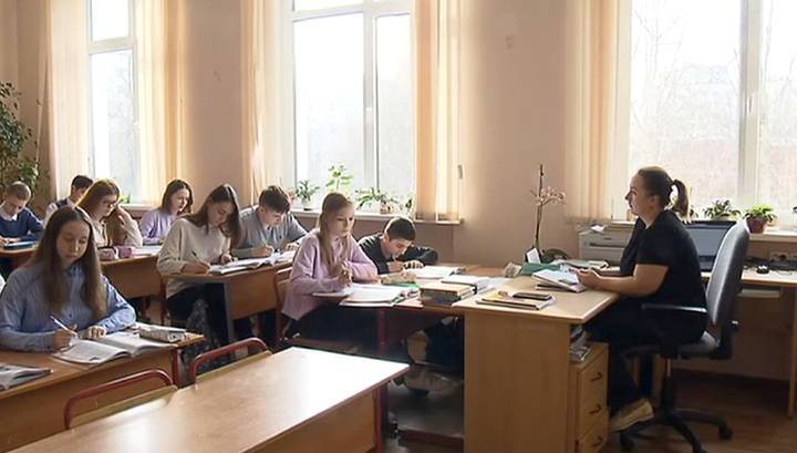 Подмосковье вслед за Москвой закрывает школы и запрещает массовые мероприятия