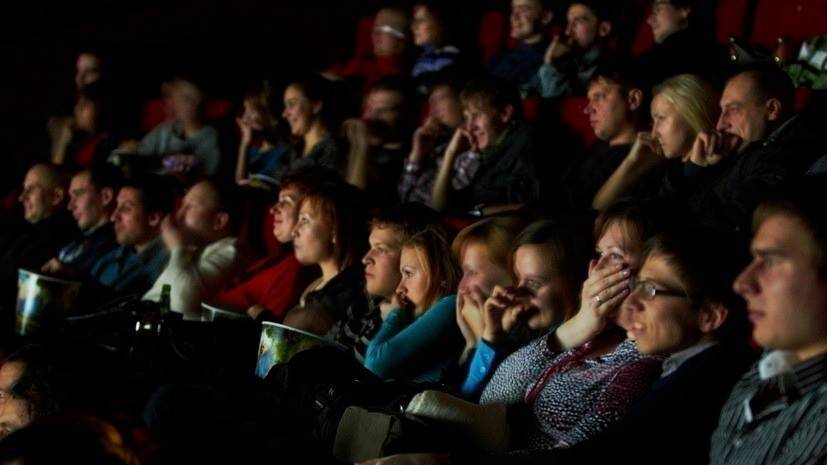В России рекомендовали ограничить продажи билетов в кинотеатры