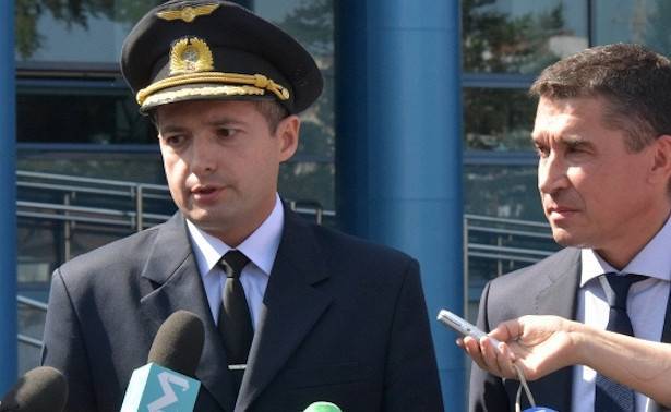Пилот Юсупов опроверг новость об уходе из «Уральских авиалиний»