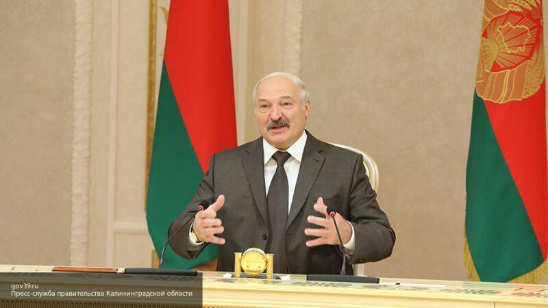 Лукашенко дал несколько советов, как "травить" коронавирус