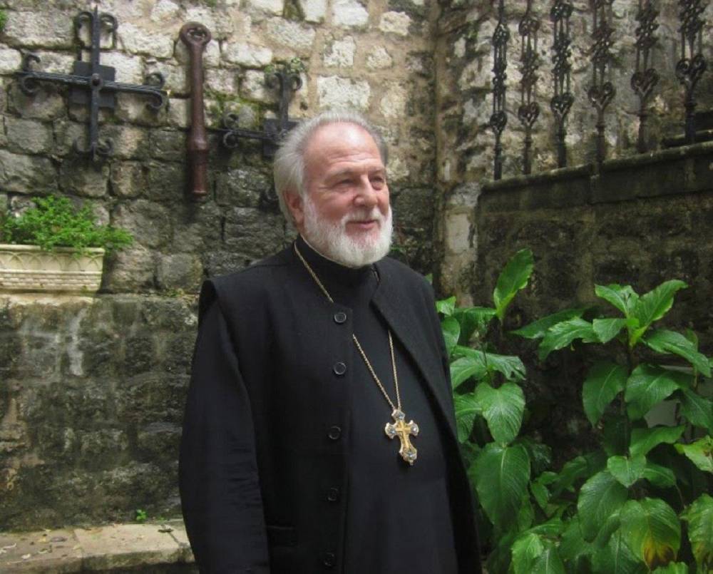 Священник: «В Черногории нет коронавируса из-за общих сильных молитв»