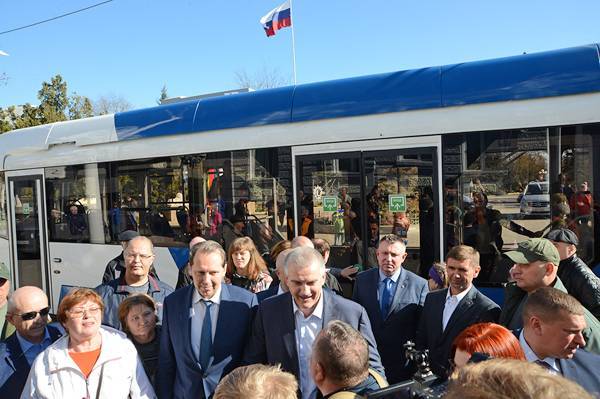 В Крыму прошла презентация нового трамвая "Уралтрансмаша" под узкую колею