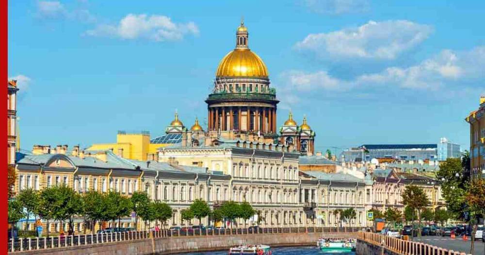 В Петербурге с коронавирусом госпитализировали восемь человек