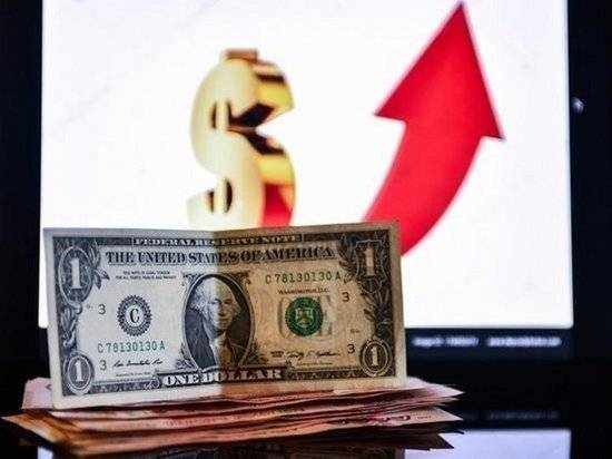 Bloomberg: доллар может подорожать до 97 рублей