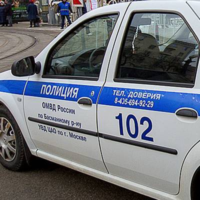 В Москве разыскивают водителя, который сбил пешехода в центре города и скрылся