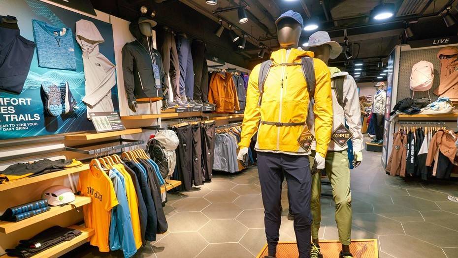Прикинься альпинистом. The North Face открывает флагманский магазин в России