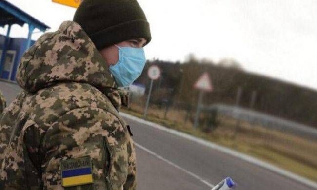 Украина закрыла границу с Крымом для россиян