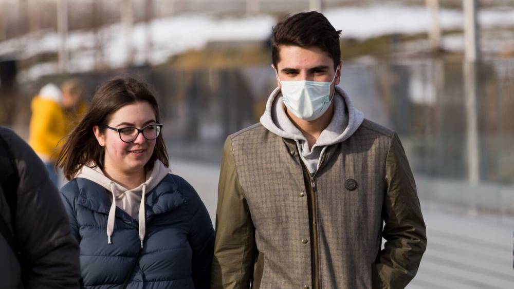 Петрозаводчане готовятся шить маски от коронавируса своими руками