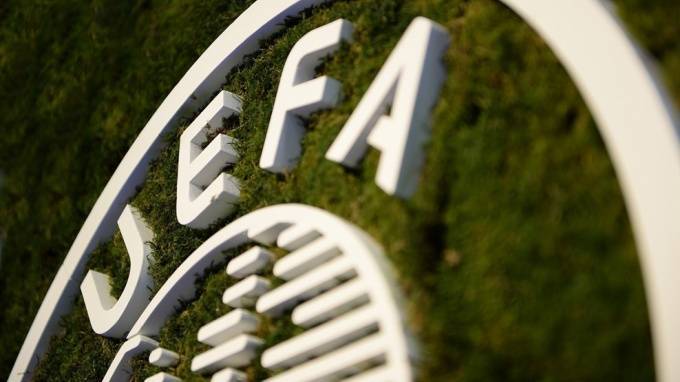 УЕФА предложил провести Евро-2020 в следующем году