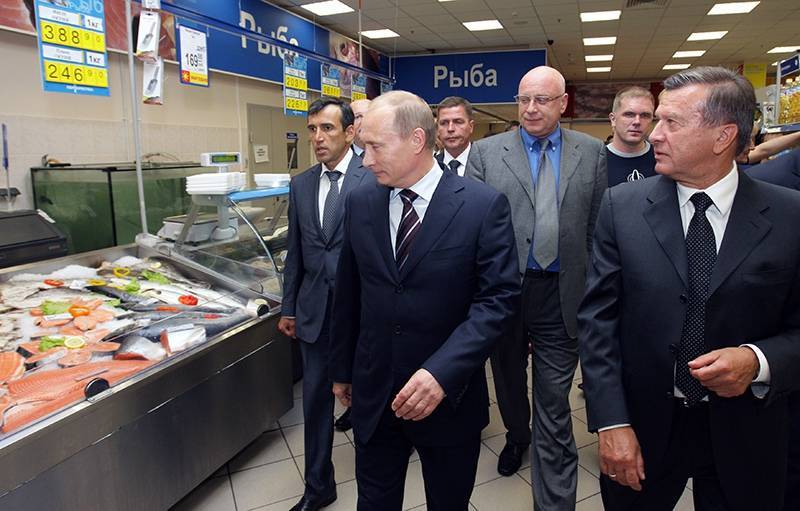 Путин посоветовал россиянам не закупаться продуктами