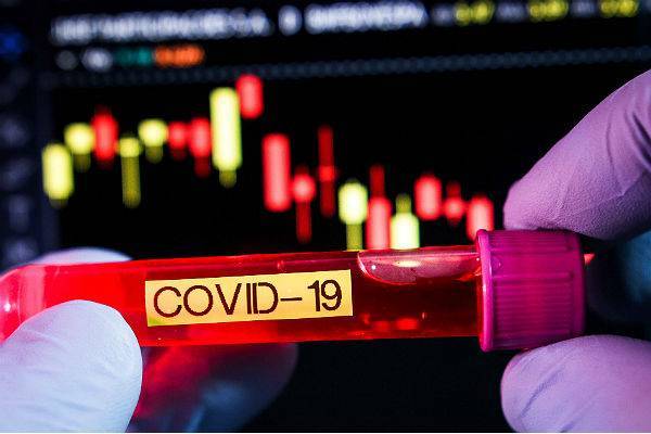 В Китае рассказали, когда появится вакцина против COVID-19