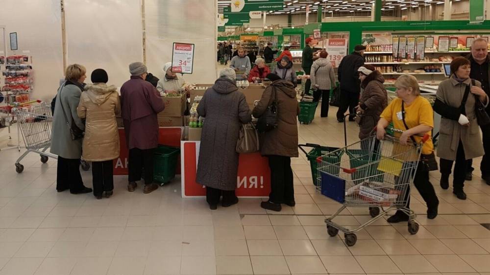 Путин заявил об отсутствии необходимости запасаться продуктами из-за коронавируса