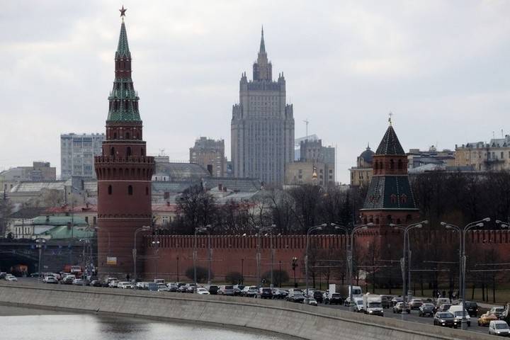 Россия прекращает выдачу виз иностранцам с 18 марта