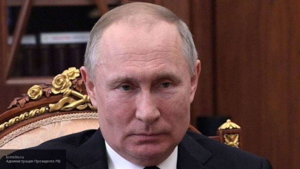 Путин заявил, что ситуация с коронавирусом в РФ находится под контролем