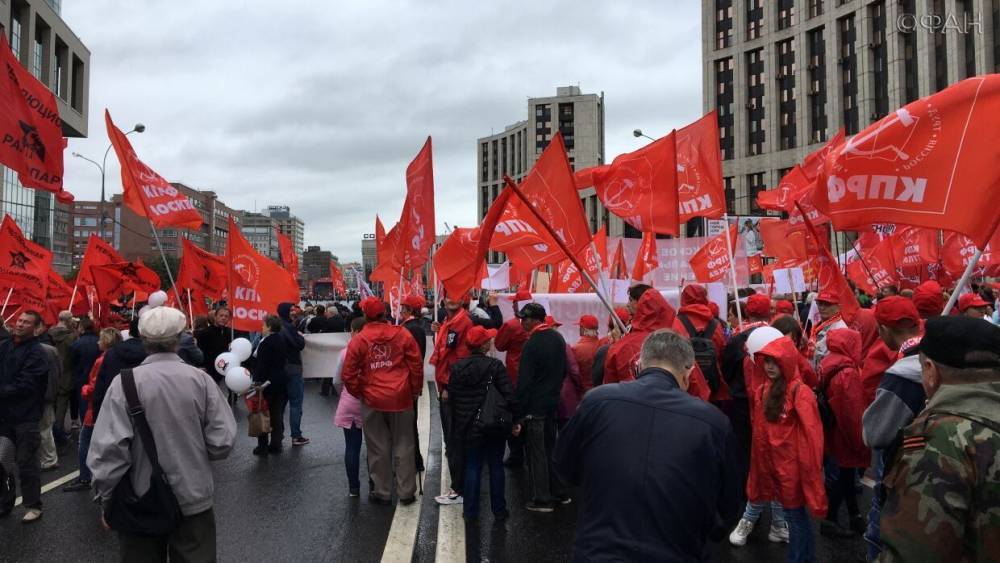 Коммунисты нарушили распоряжение Собянина, устроив митинг в разгар пандемии коронавируса