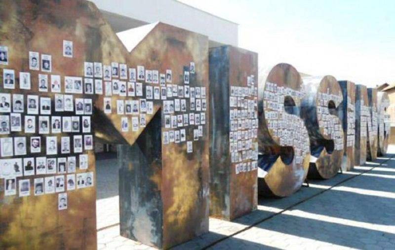 Косовские сербы вспоминают жертв погрома 2004 года