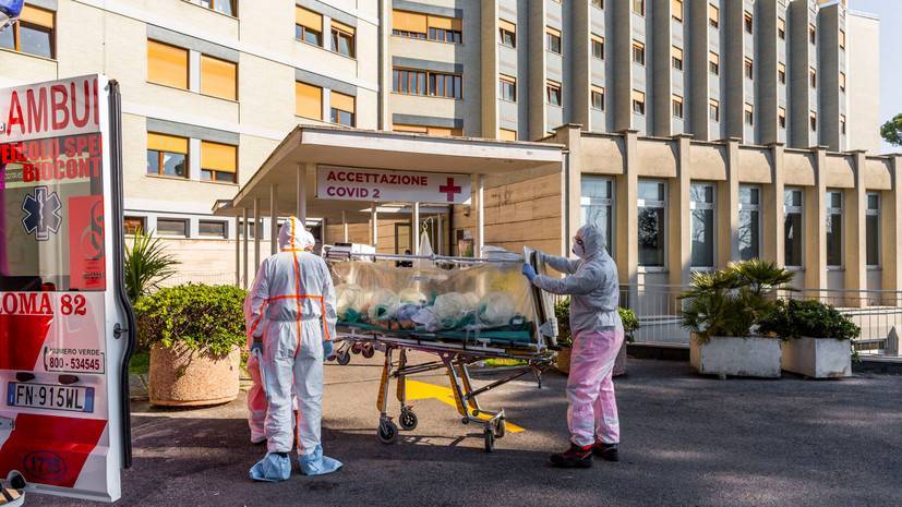 Число жертв коронавируса в Италии превысило 2500