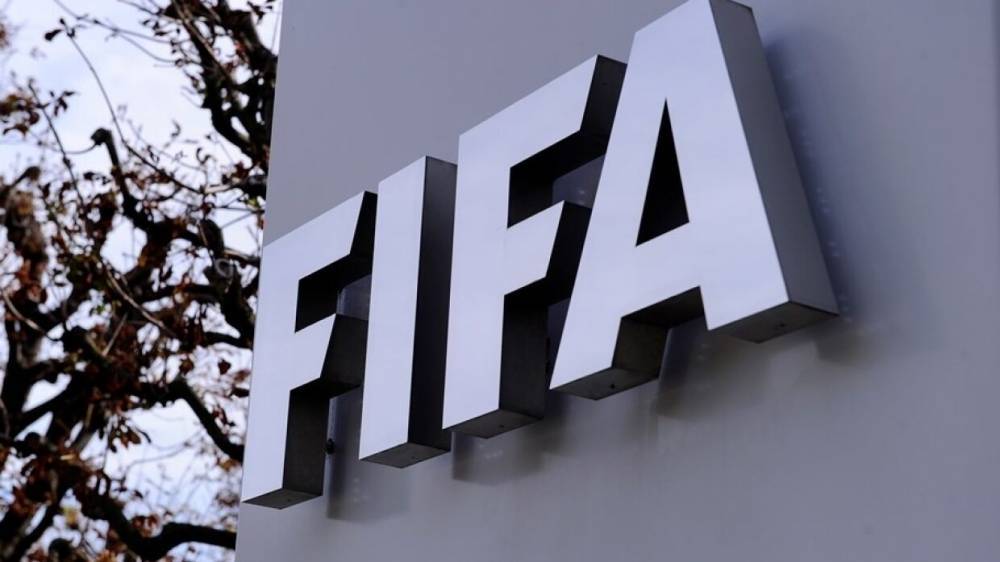 ФИФА перенесла клубный чемпионат мира по футболу из-за коронавируса