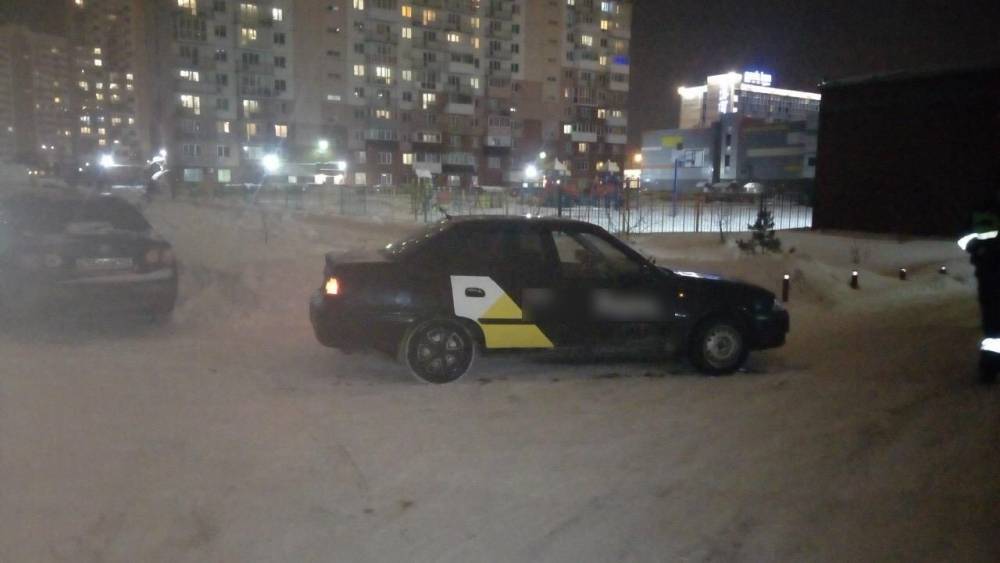 В Кузбассе ГИБДД разыскивает сбитого таксистом пешехода