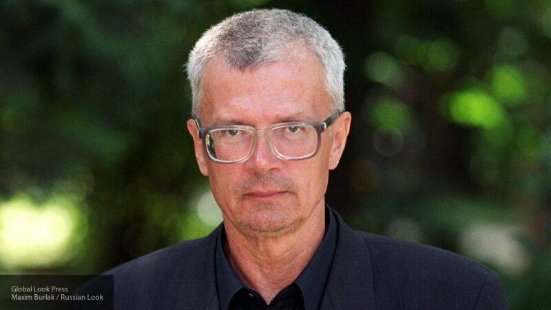 Похороны писателя Эдуарда Лимонова будут закрытыми