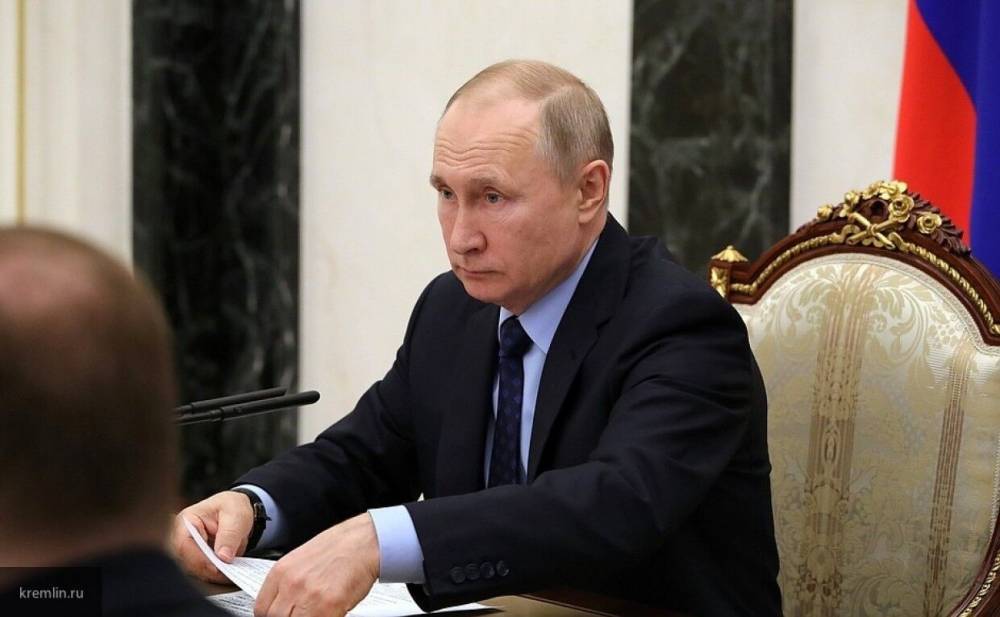 Путин констатировал необходимость укрепления среднего класса в РФ