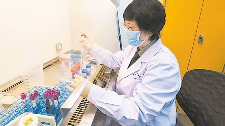В Китае заявили, что "успешно" разработали вакцину от коронавируса и готовятся к ее массовому производству