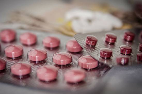 Госдума может ввести ответственность за онлайн-продажу поддельных лекарств