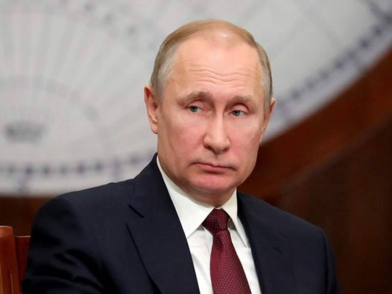 Путин отнес к среднему классу 70% россиян, у кого зарплата выше 17 тысяч рублей