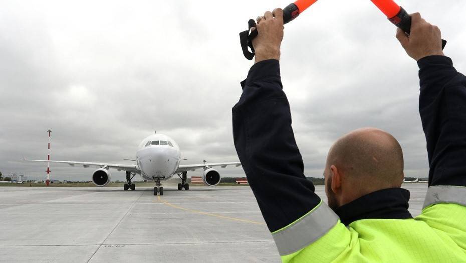 МЭР подготовит "мораторий на банкротство" для авиакомпаний и турбизнеса до 1 апреля