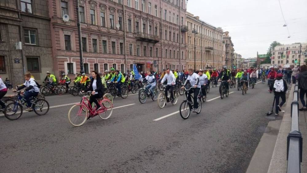 Большой парад в Петербурге могут перенести из-за коронавируса