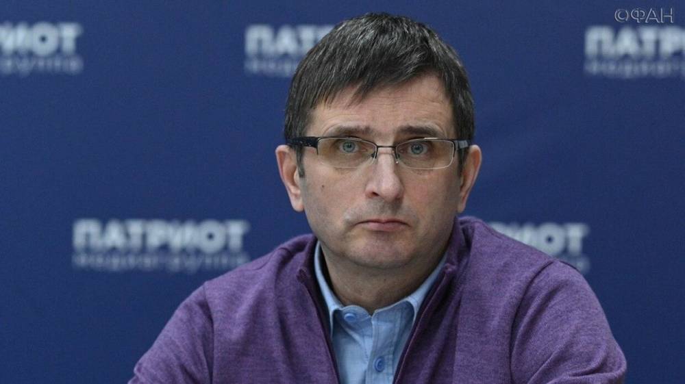 Сотрудник НИИ гриппа назвал сроки окончания эпидемии коронавируса в России