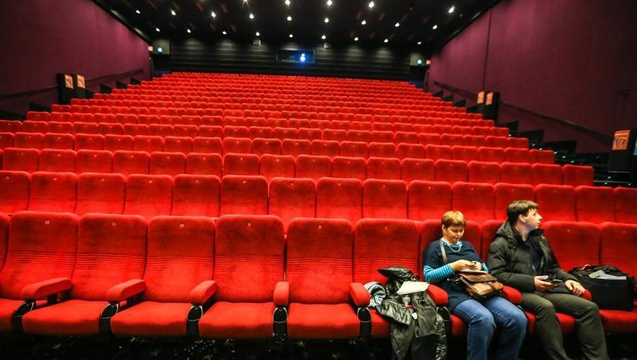 Кинотеатры попросили снизить налоги и ввести льготы по кредитам из-за коронавируса