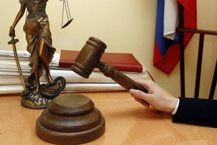 Суды в России ограничат рассмотрение уголовных дел из-за коронавируса