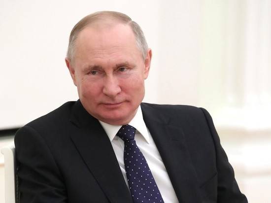 Путин в два слова вывел Россию из нищеты