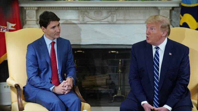 Трамп: США и Канада закрывают границу для всех необязательных передвижений