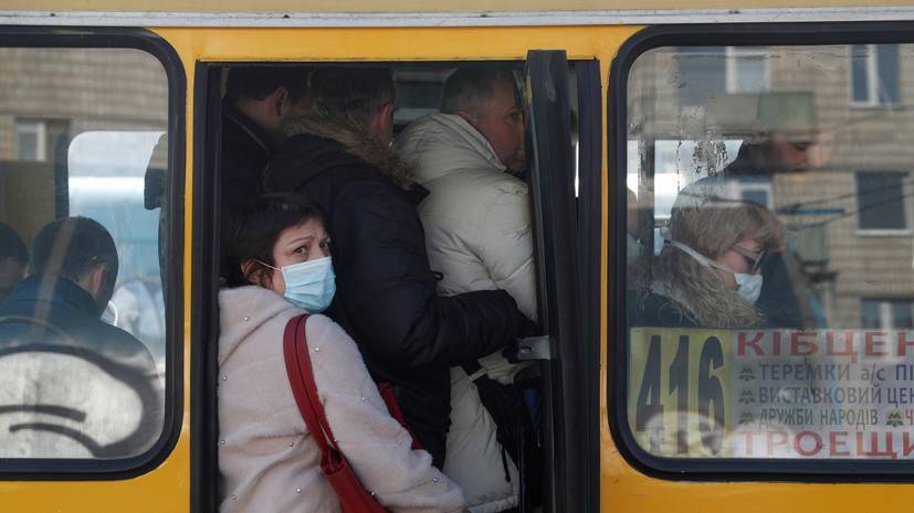 Число случаев заражения коронавирусом на Украине возросло до 16