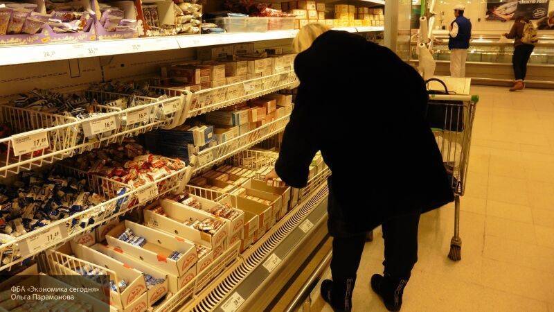 Хуснуллин заявил о переходе на круглосуточную поставку продуктов в магазины России