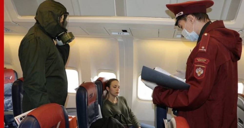 Пассажира рейса из Москвы с COVID-2019 ищут в Новосибирской области