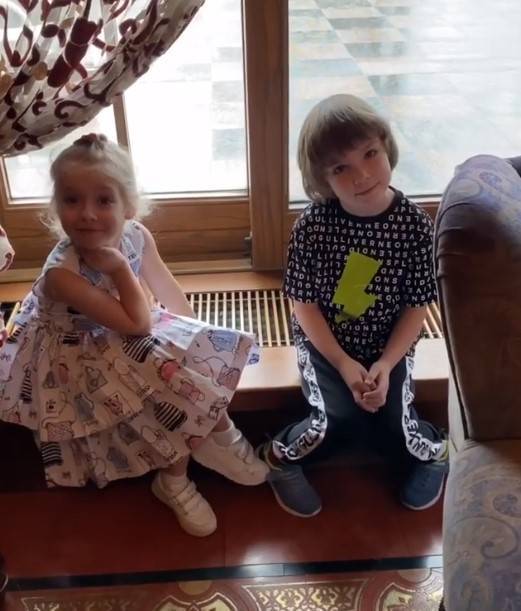 «Серьёзная конкуренция Малышевой»: дети Пугачёвой и Галкина дали советы по борьбе с коронавирусом