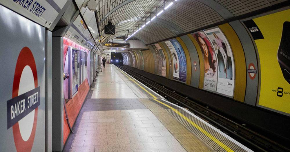 В Лондоне закрыли 40 станций метро из-за коронавируса