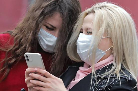 Нилов призвал московские власти обеспечить медицинскими масками всех пассажиров столичного метро