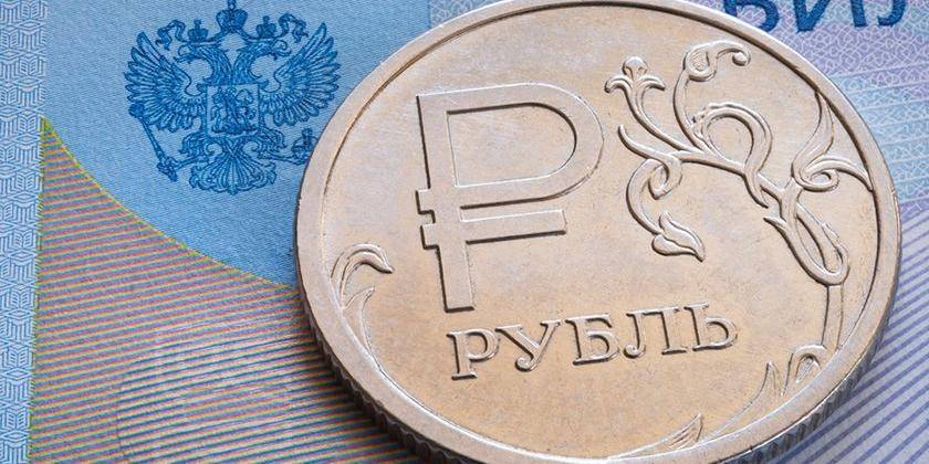 Рубль оказался второй по нестабильности валютой в мире