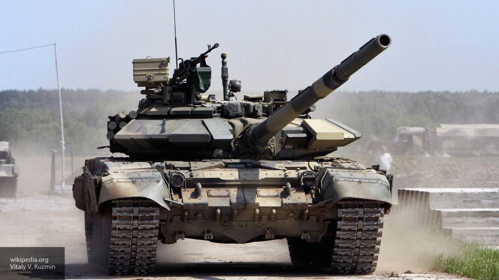 США «грозят пальчиком» Индии за покупку у России танков Т-90С