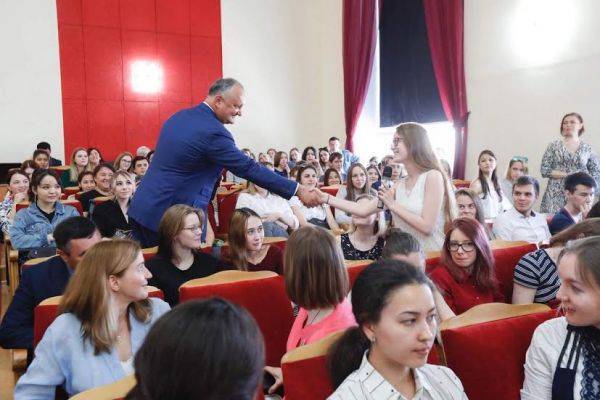Студенты из Молдавии просят вывезти их из России домой